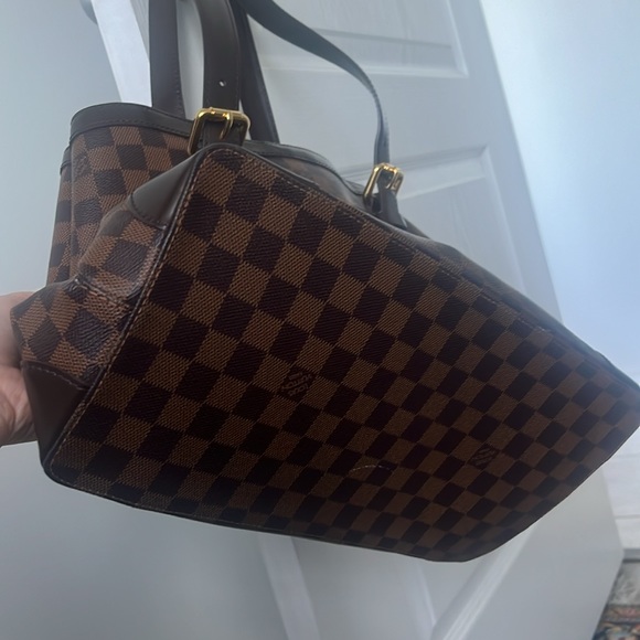 Louis Vuitton Hampstead MM - Picture 6 of 8